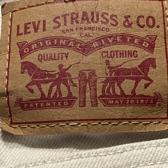 Levi’s Stress Mild High Crop Wide Leg Jeans Size 32 - Picture 4 of 6